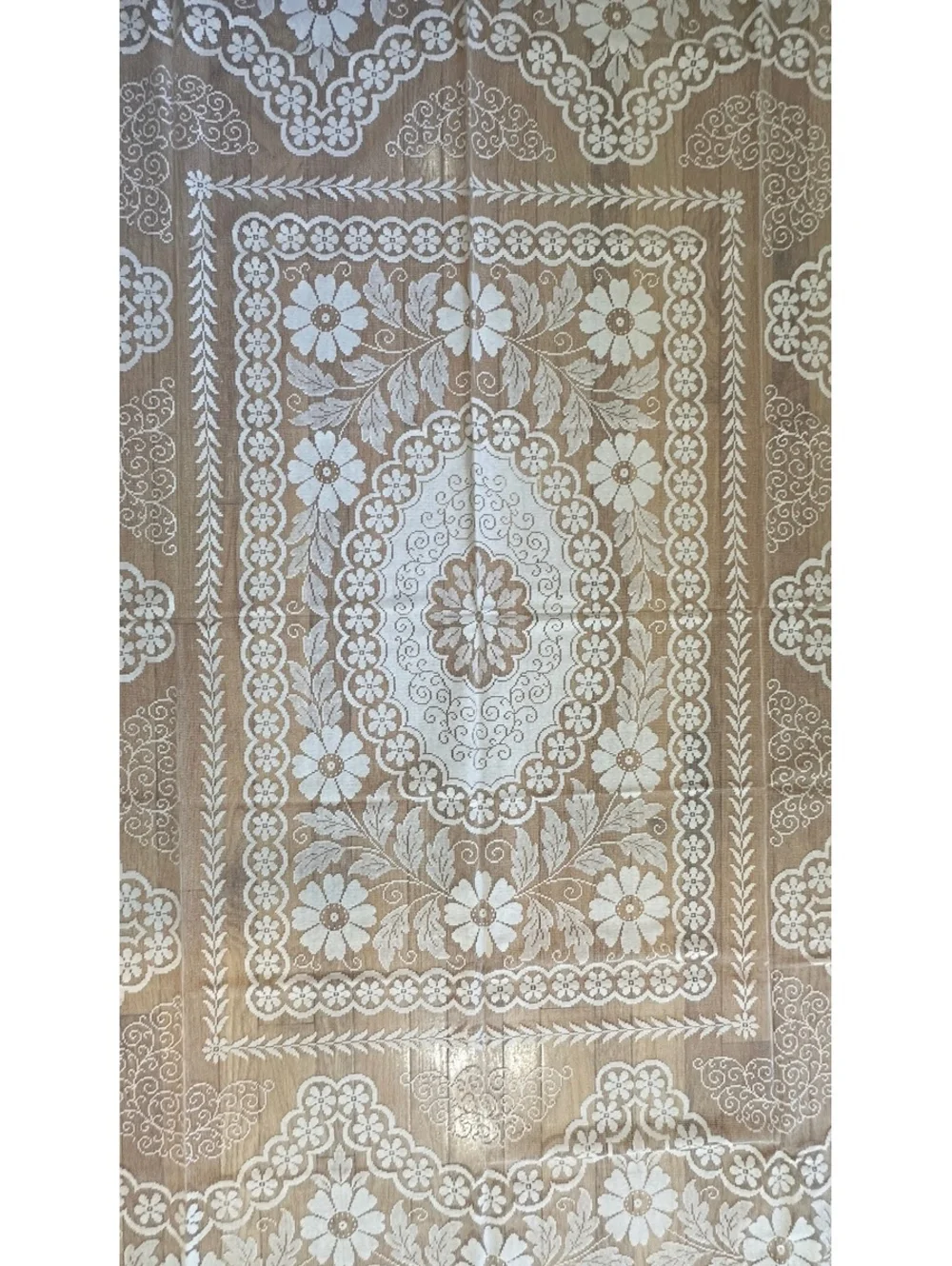 New VTG MCM Floral Lace Tablecloth Daisies Vines Heirloom Cottagecore 70x87 Box